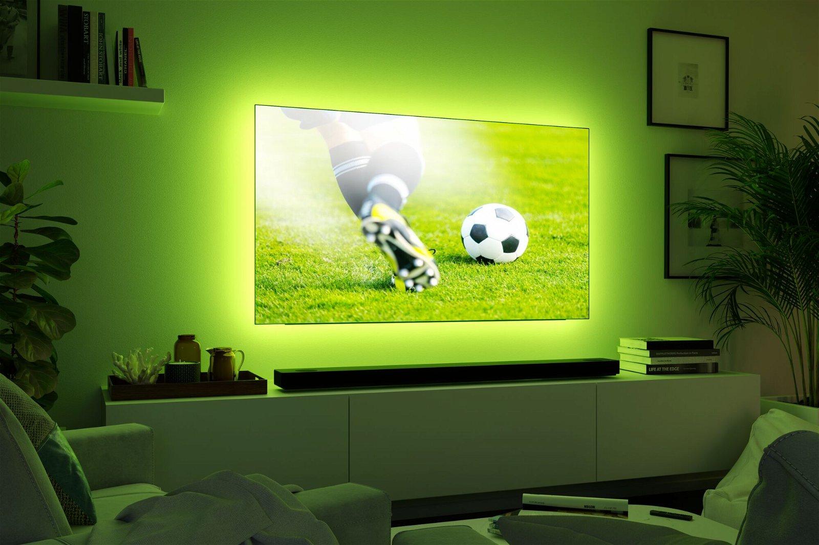 MaxLED 250 LED Strip TV Comfort základní sada 75 Zoll 5,1m 25,5W 230lm/m 28LEDs/m RGBW+ 36VA - PAULMANN
