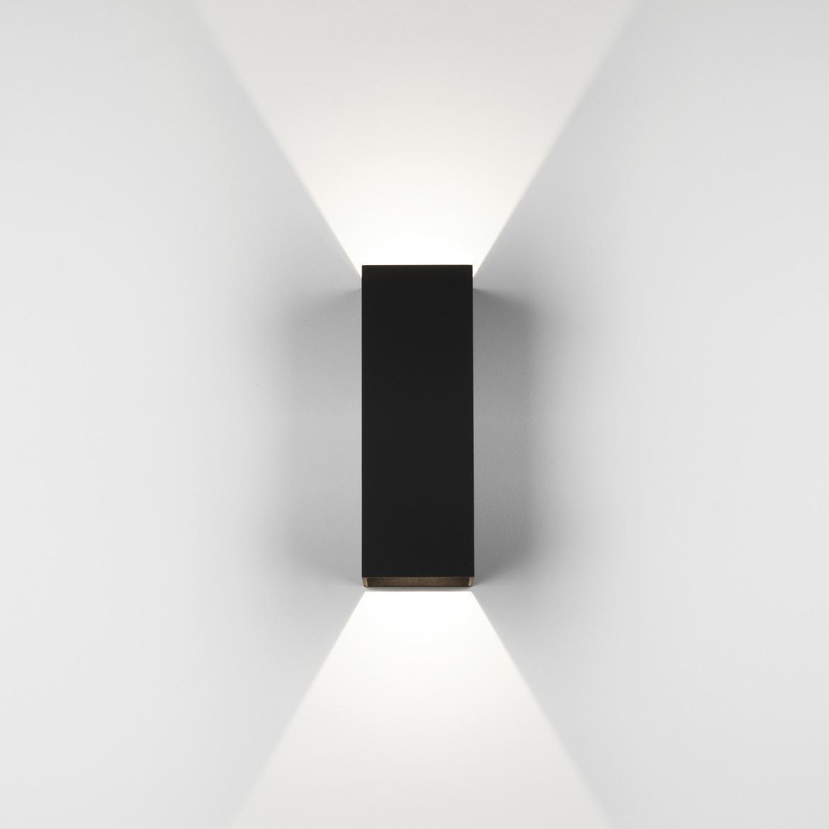 Venkovní nástěnné svítidlo Oslo 255 LED 7.5W 3000K černá - ASTRO