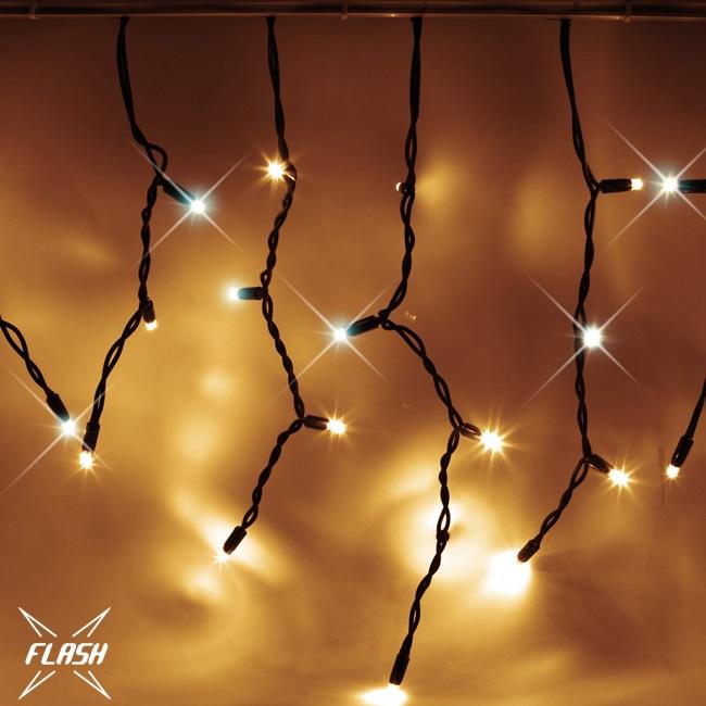 Levně DecoLED LED světelné krápníky - FLASH, 3x0,5m, teple bílá, 114 diod