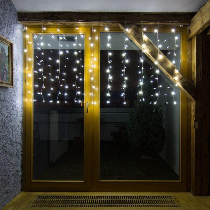 Levně DecoLED LED světelná záclona HOBBY LINE - 2x1m, ledově bílá, 100 diod