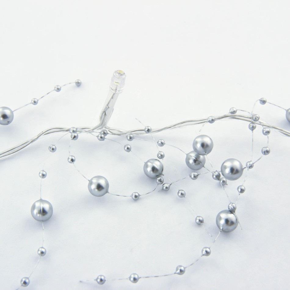 Levně DecoLED LED světelný řetěz na baterie - stříbrné perly, ledově bílá, 10 diod, 1,3m